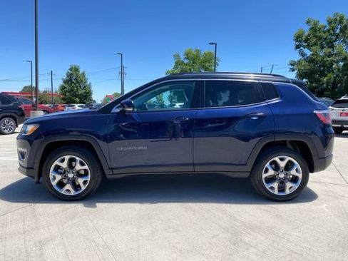 Used 2019 Jeep Compass Limited AWD/4WD image 2