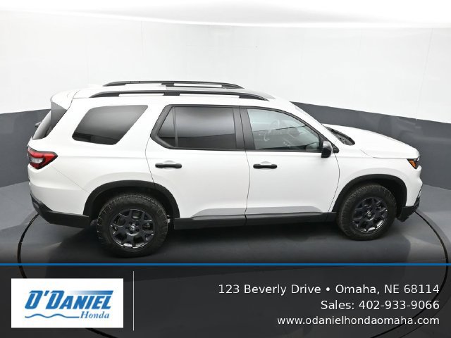 Used 2024 Honda Pilot TrailSport image 19