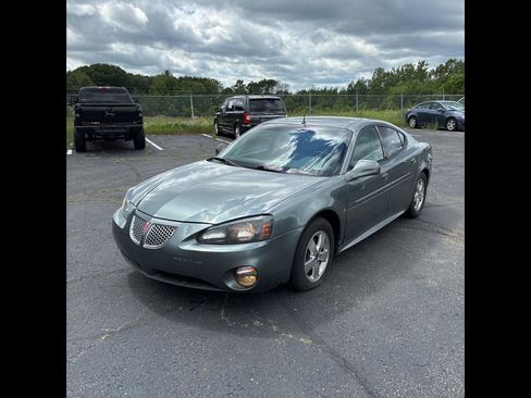 Used 2005 Pontiac Grand Prix GT w/ Leather Trim Package FWD image 1