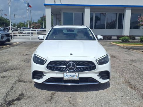 Used 2021 Mercedes-Benz E 350 4MATIC Sedan w/ Premium Package image 19