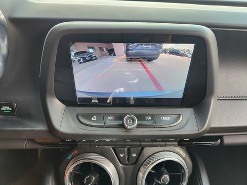 Used 2023 Chevrolet Camaro LT w/ Technology Package RWD image 18