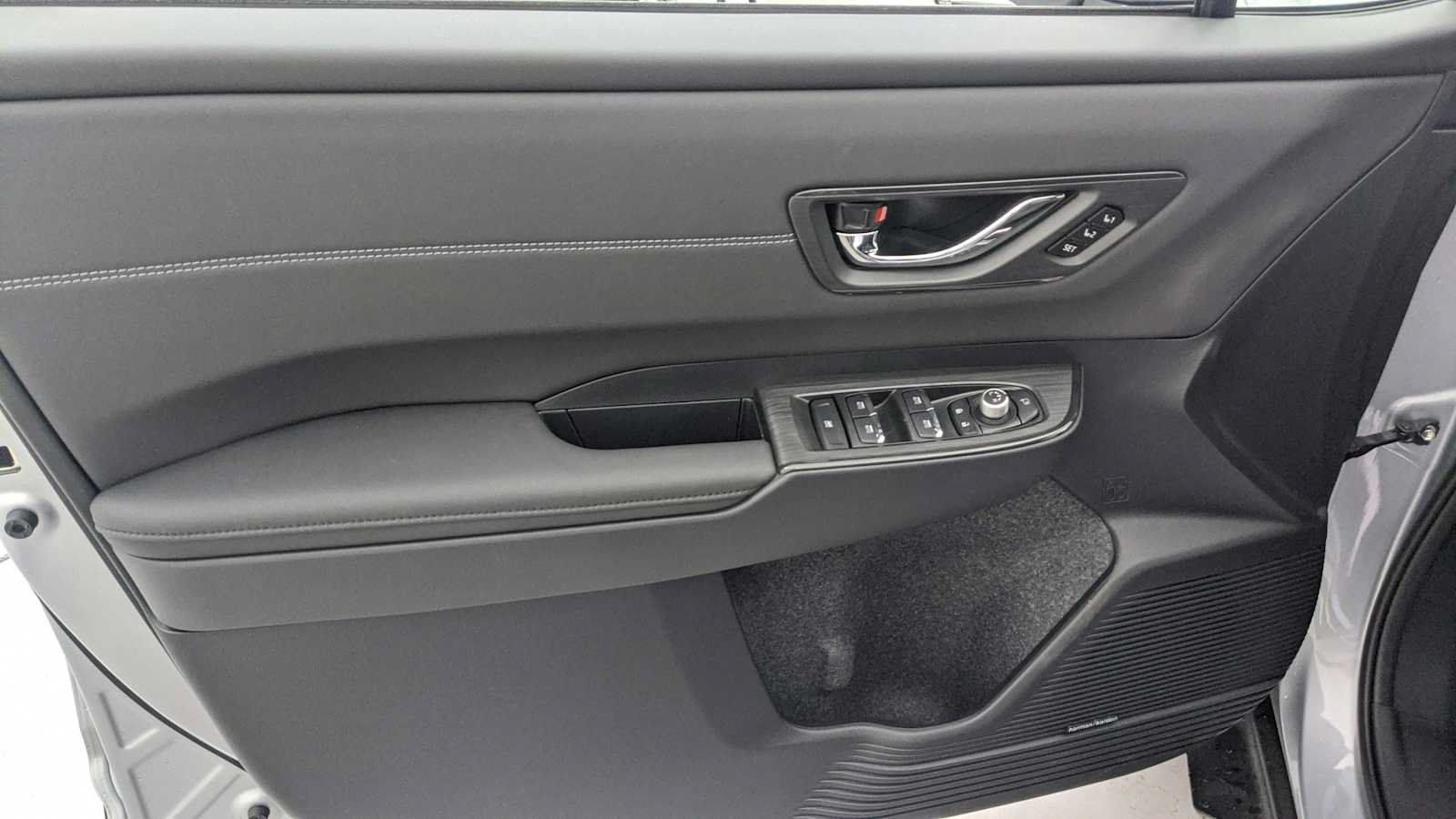 New 2026 Subaru Outback Touring XT AWD/4WD image 12