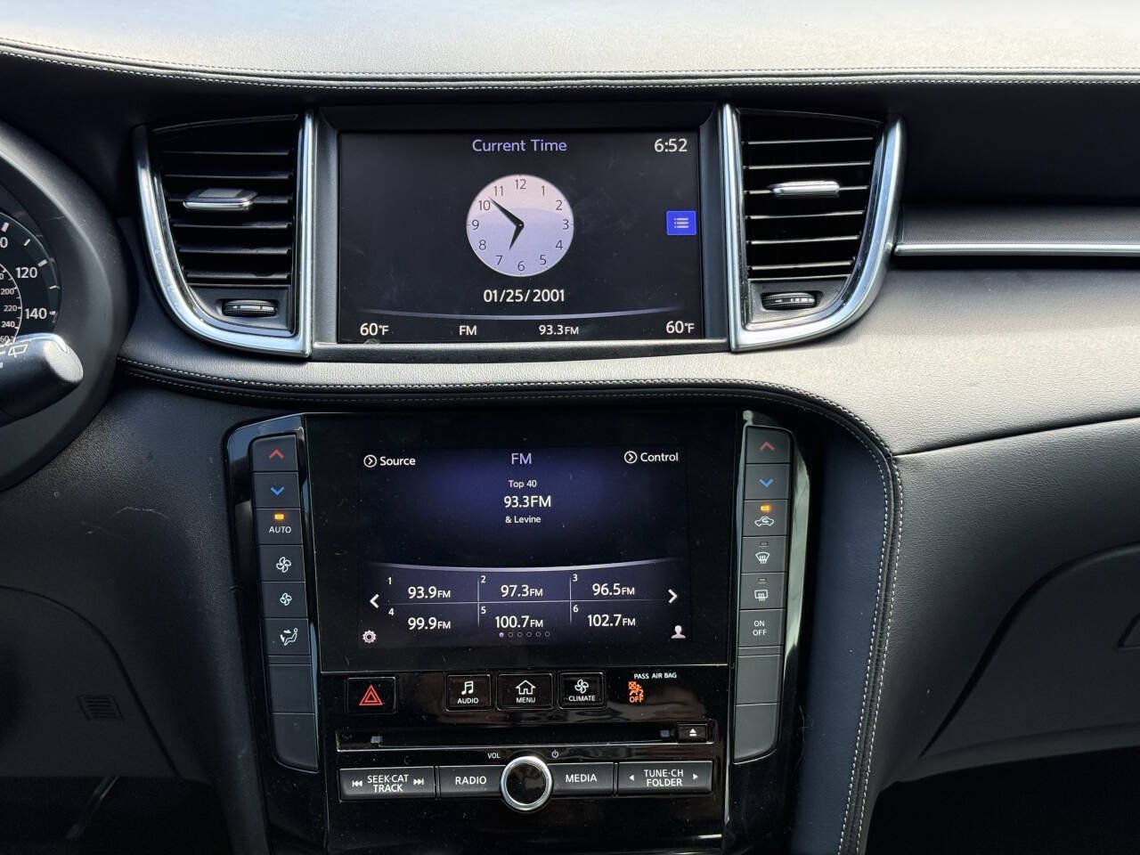 Used 2019 INFINITI QX50 Pure FWD image 17