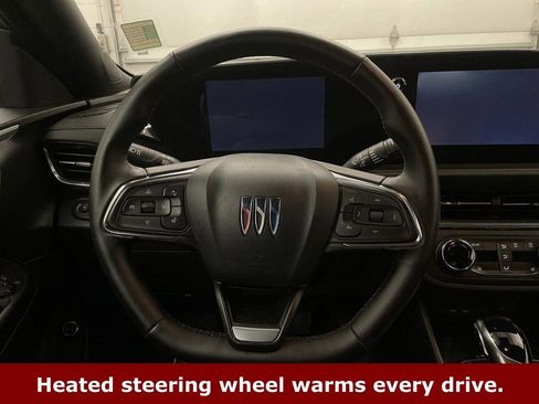 Used 2025 Buick Envista Preferred w/ Convenience I Package image 5