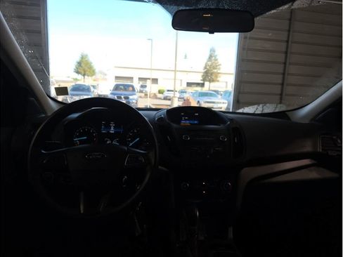 Used 2017 Ford Escape S image 15