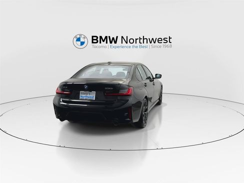 Used 2026 BMW 330i xDrive Sedan w/ M Sport Package image 2