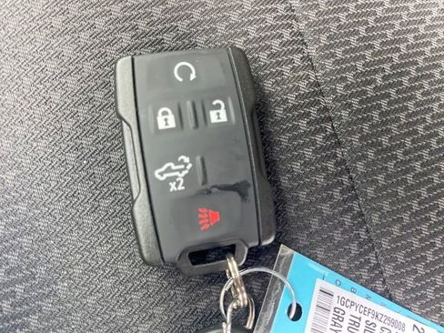 Certified 2019 Chevrolet Silverado 1500 Custom Trail Boss w/ Custom Convenience Package image 22