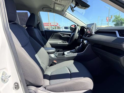 Certified 2025 Toyota RAV4 XLE AWD/4WD image 14