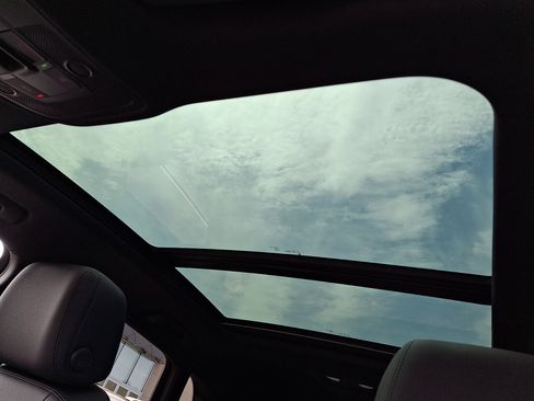 Used 2025 Audi Q3 2.0T Premium AWD/4WD image 14