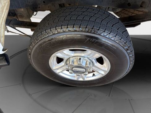 Used 2017 Ford F250 XL w/ Power Equipment Group image 24