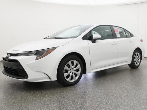 New 2026 Toyota Corolla LE image 17