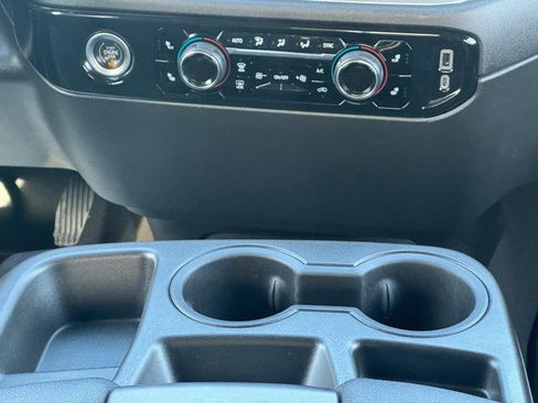 Used 2022 Chevrolet Silverado 1500 RST w/ Z71 Off-Road Package image 15