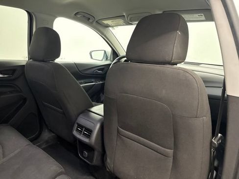 Used 2018 Chevrolet Equinox LT FWD image 22