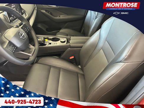 Used 2026 Nissan Rogue Dark Armor AWD/4WD image 11