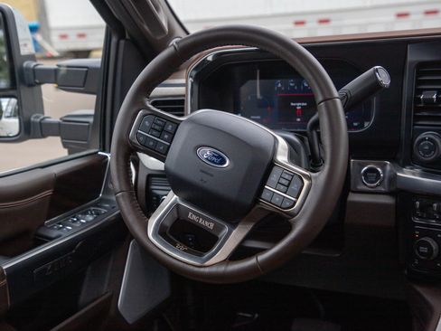 Used 2026 Ford F350 King Ranch AWD/4WD image 14
