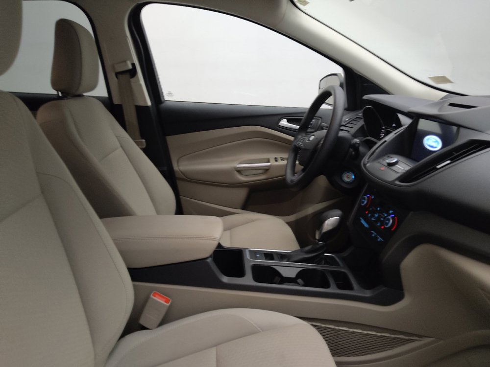 Used 2018 Ford Escape SE w/ SE Sync 3 Package AWD/4WD image 21