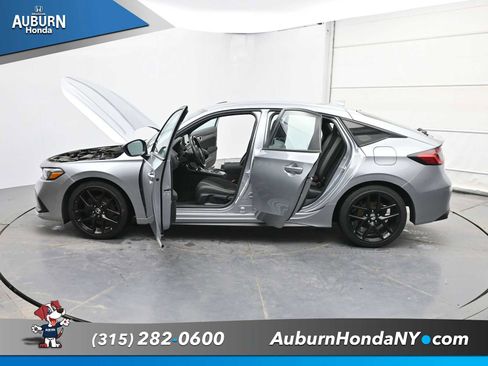 Used 2022 Honda Civic Sport image 34