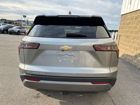 Used 2025 Chevrolet Equinox LT AWD/4WD image 6