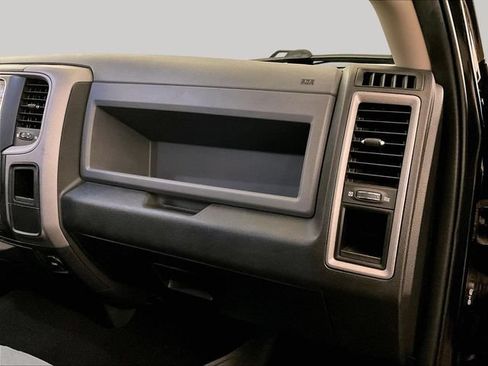 Used 2018 RAM 1500 Express w/ Black Ram 1500 Express Group AWD/4WD image 16
