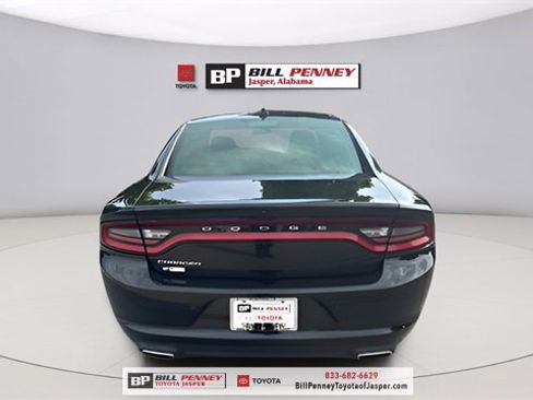 Used 2023 Dodge Charger SXT image 4