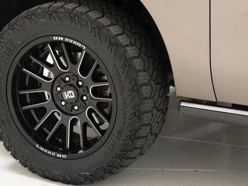 Used 2018 Ford Expedition Limited RWD image 91