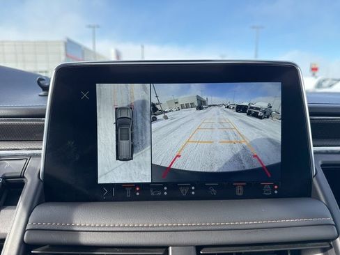 Used 2024 GMC Yukon XL AT4 w/ AT4 Premium Plus Package image 34