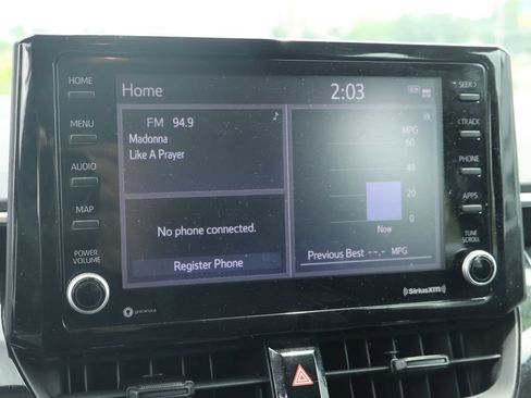 Used 2022 Toyota Corolla LE FWD image 33