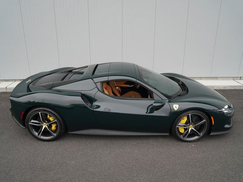 Used 2025 Ferrari 296 GTS RWD image 49