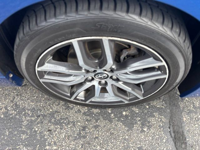 Used 2014 Scion tC FWD image 26
