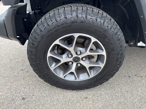 Certified 2024 Jeep Wrangler Unlimited Sport AWD/4WD image 9