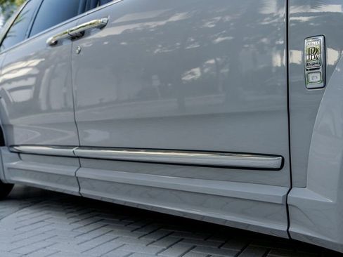 Used 2021 Rolls-Royce Cullinan AWD/4WD image 38