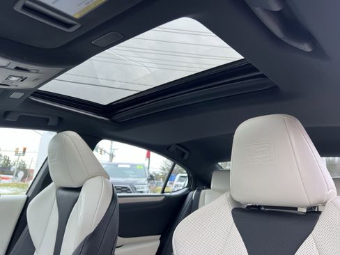 Used 2023 Lexus ES 350 F Sport image 23