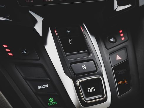 Used 2018 Honda Odyssey EX-L image 17