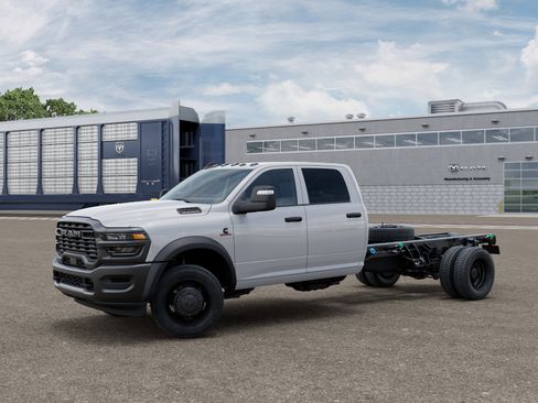 New 2026 RAM 4500 Tradesman AWD/4WD image 1