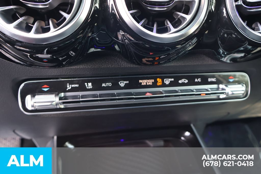 Used 2024 Mercedes-Benz GLB 250 image 37