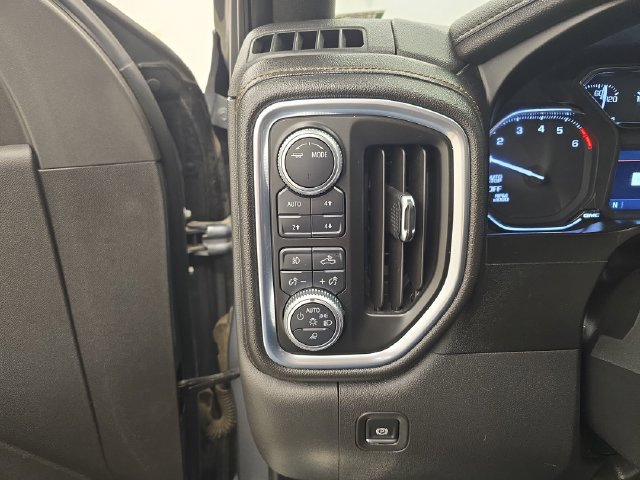 Used 2020 GMC Sierra 1500 AT4 w/ AT4 Premium Package AWD/4WD image 37