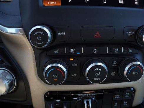 Used 2022 RAM 1500 Laramie w/ Trailer Tow Group AWD/4WD image 6