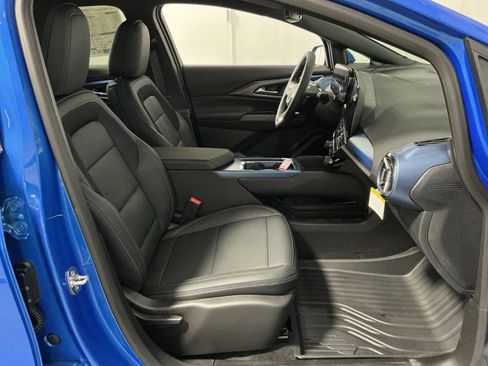 New 2026 Chevrolet Equinox EV LT image 33