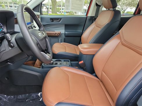 Used 2023 Ford Maverick Lariat w/ Lariat Luxury Package image 21