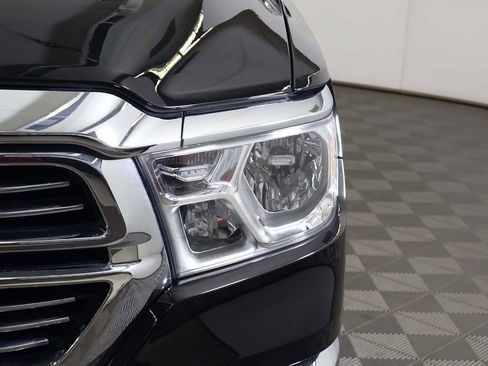 Used 2024 RAM 1500 Laramie image 13