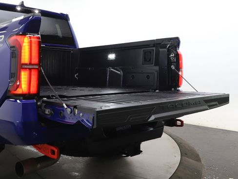 Used 2024 Toyota Tacoma TRD Off-Road w/ TRD Off Road Upgrade Package image 17