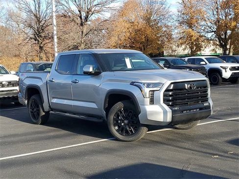 New 2026 Toyota Tundra SR5 image 30