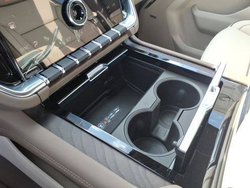 New 2026 GMC Yukon Denali RWD image 16