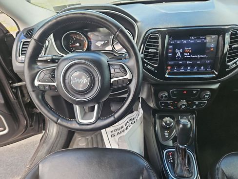 Used 2018 Jeep Compass Limited w/ Navigation Group AWD/4WD image 24