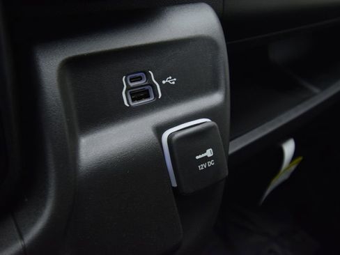 New 2026 RAM ProMaster 2500 w/ Convenience Group image 30