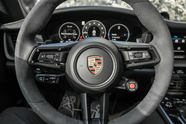 Used 2025 Porsche 911 Carrera S RWD image 18