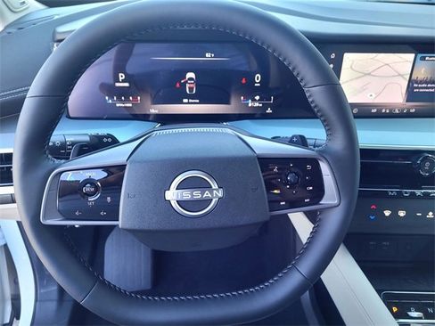 New 2025 Nissan Murano SL image 10