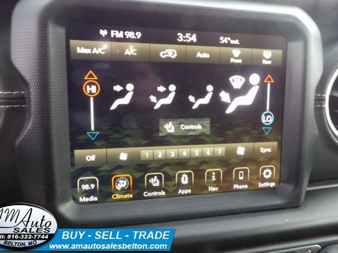 Used 2023 Jeep Wrangler Sahara w/ Cold Weather Group AWD/4WD image 22