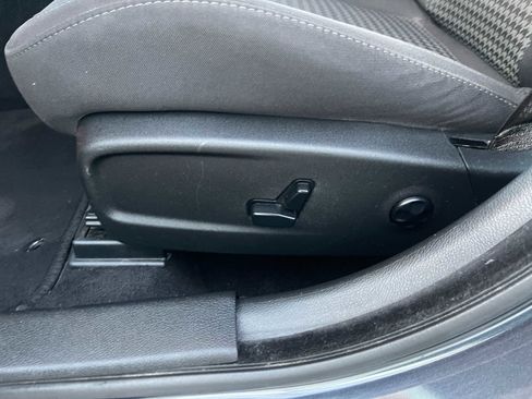 Used 2019 Dodge Charger GT image 19