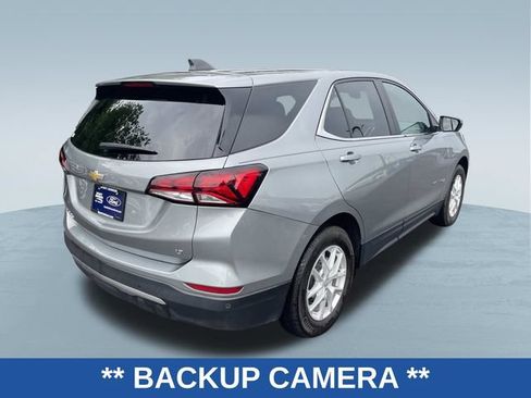 Used 2023 Chevrolet Equinox LT FWD image 3